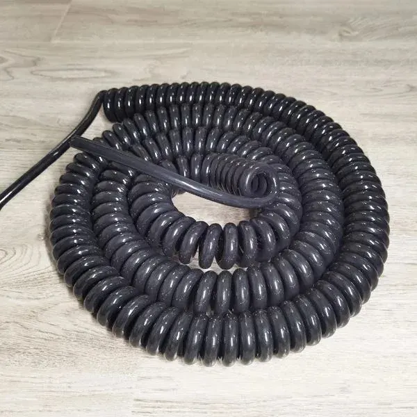6 Core 2.5mm² Coiled Cable, TPU Sheath, 14.1mm, Coil Diameter 49mm